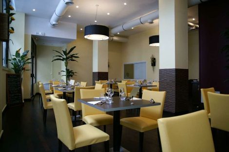 salle du restaurant 10/18