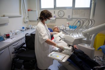 consultation médicale dentiste
